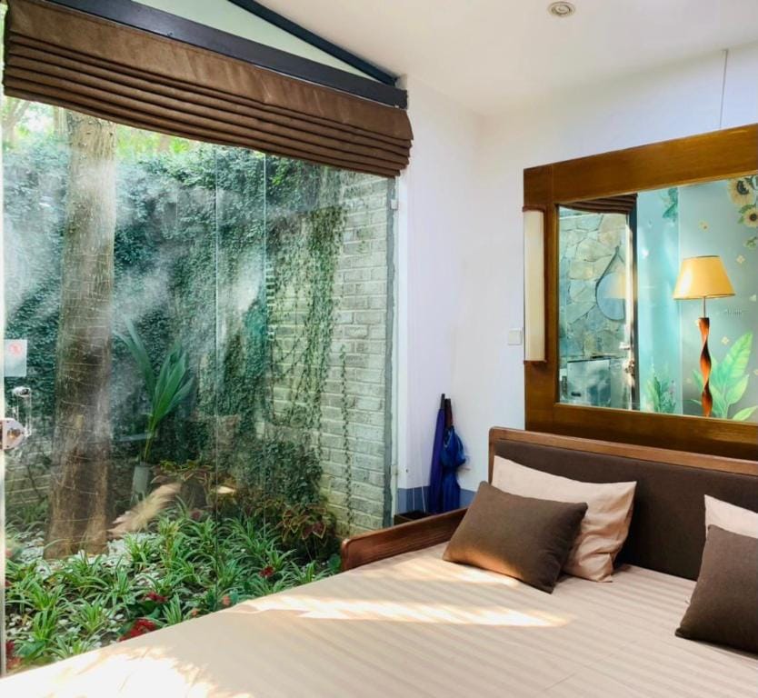 Flaming Đại Lải Villa Lakeview Villa in Laos