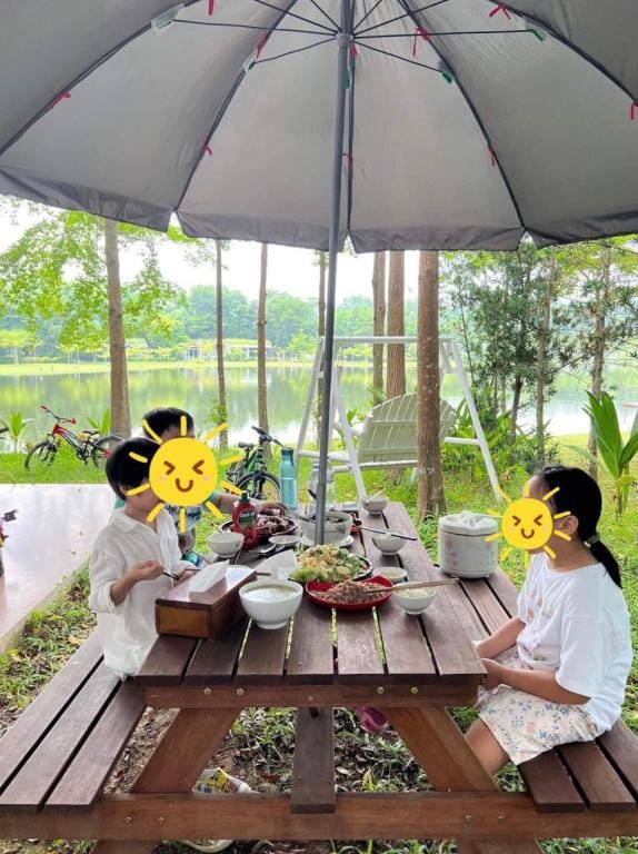 Flaming Đại Lải Villa Lakeview Villa in Laos