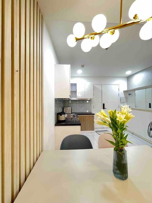 Căn hộ phong cách pastel 2 phòng ngủ Nam Kỳ  Apartment in Ho Chi Minh City
