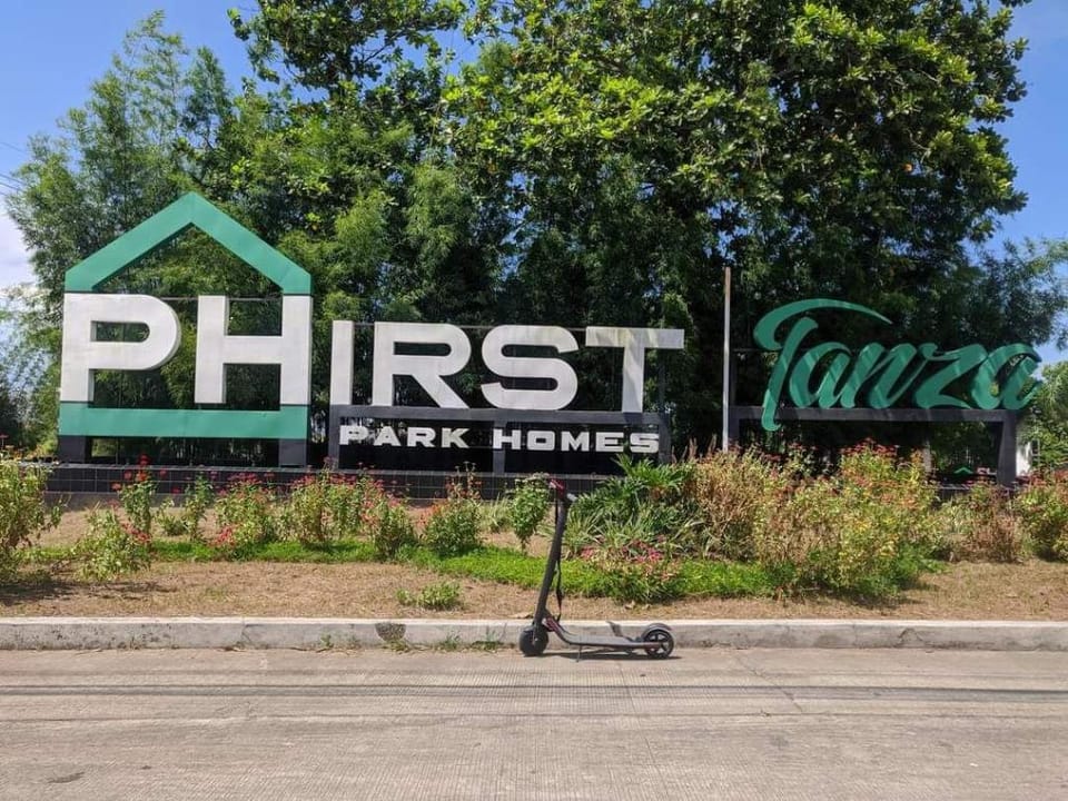 Studio-Type Home Phirst Park Homes Tanauan TANZA Vacation rental in Calabarzon
