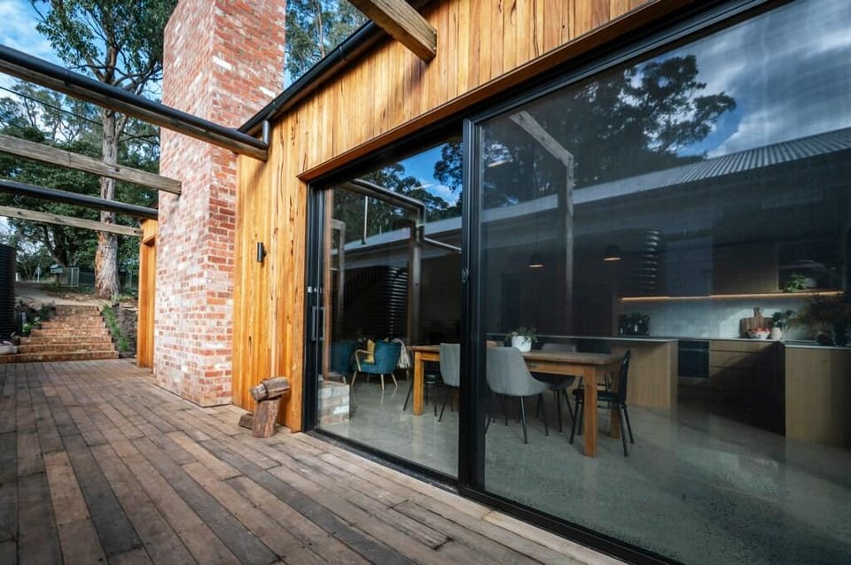 Indulgent country escape in the heart of Red Hill Vacation rental in Red Hill