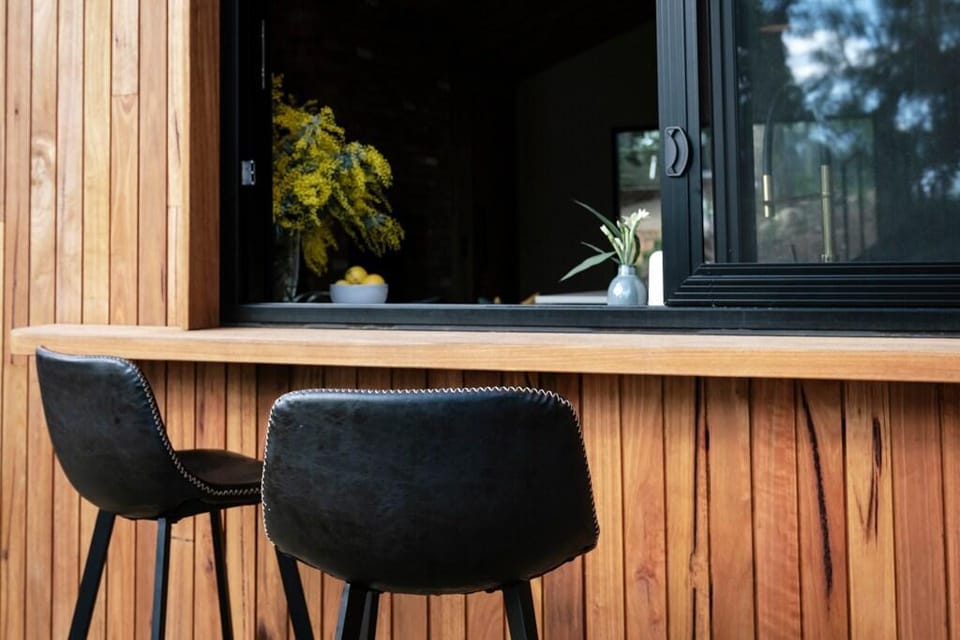Indulgent country escape in the heart of Red Hill Vacation rental in Red Hill