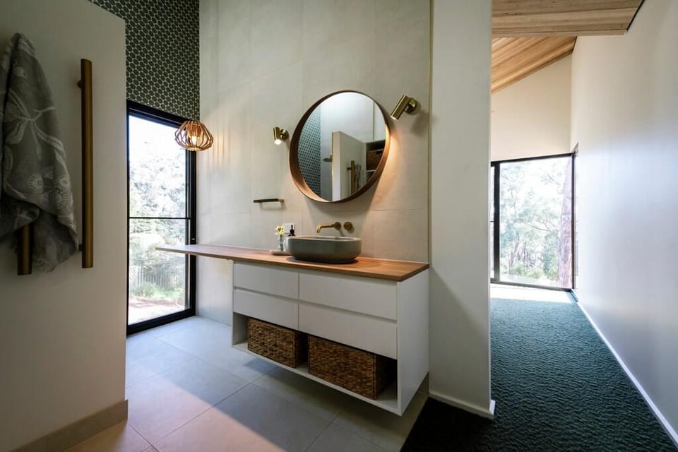 Indulgent country escape in the heart of Red Hill Vacation rental in Red Hill