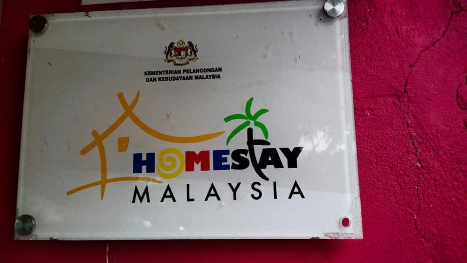 HOMESTAY DHUHA Vacation rental in Penang