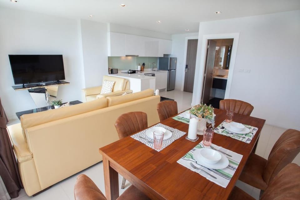 Bangsaray Luxury Penthouse Seaviwe, 2bedroom Apartment in Pattaya City