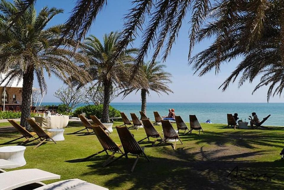 Hua Hin Beachfront  with Pool view (136) Apartment in Nong Kae