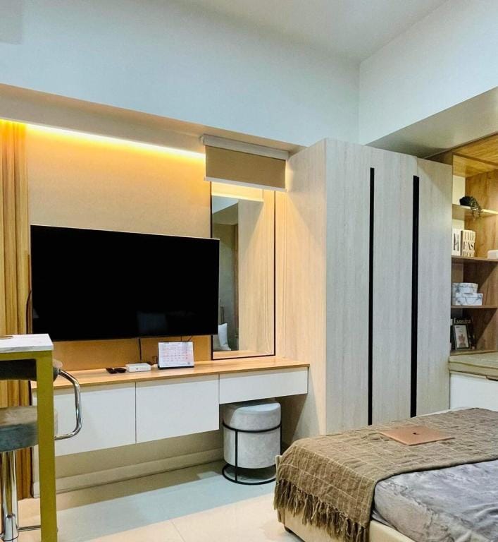 Stunning Bayview Studio in the Center of Cebu Vacation rental in Lapu-Lapu City