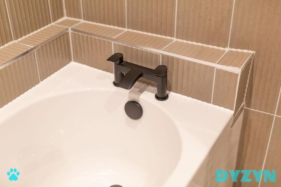 The Old Tartan Apartments 19 Vacation rental in Swansea