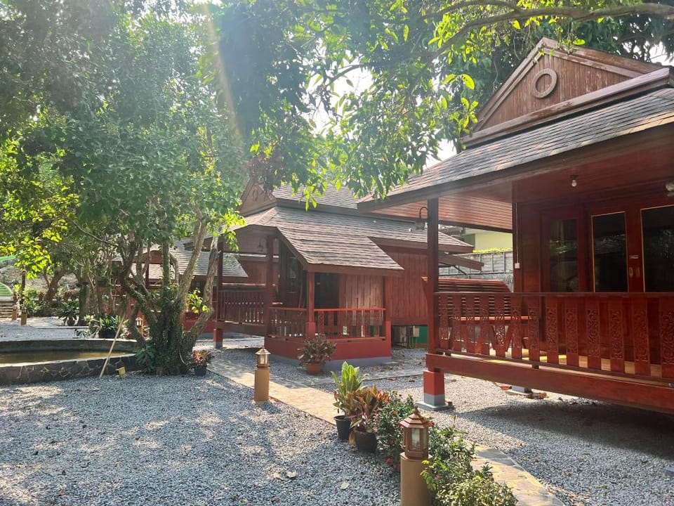 Sansuk Resort: Saen Suk Resort Vacation rental in Thailand