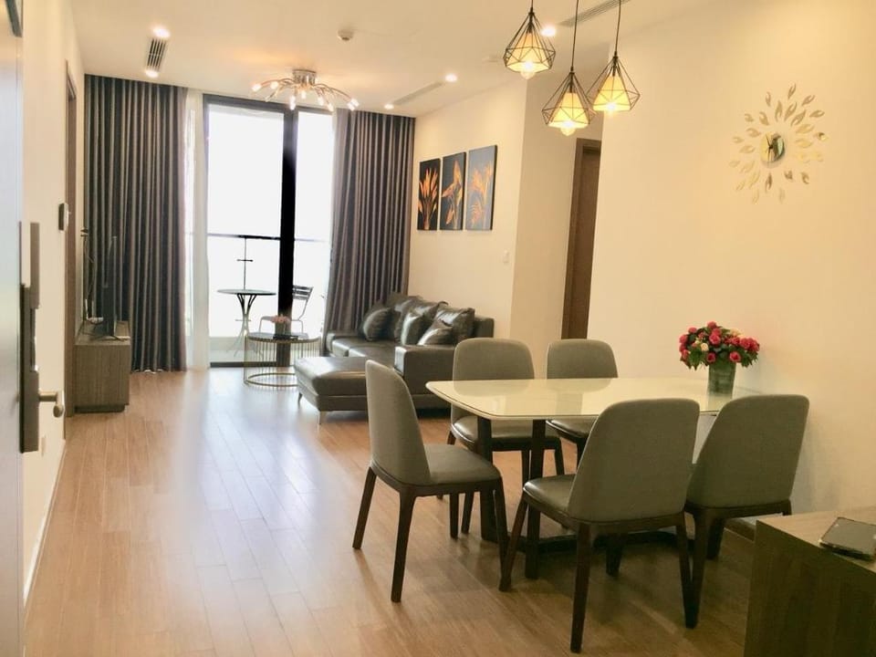 BON HOUSE VINHOMES SKYLAKE 3BDR APRT NEAR KEANGNAM Apartment in Laos