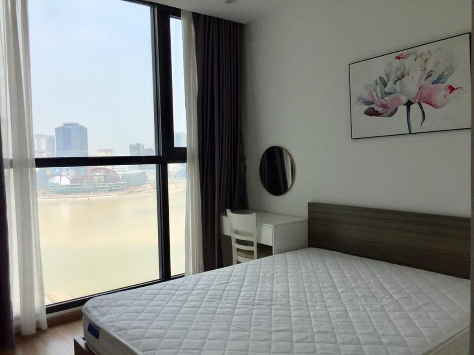 BON HOUSE VINHOMES SKYLAKE 3BDR APRT NEAR KEANGNAM Apartment in Laos