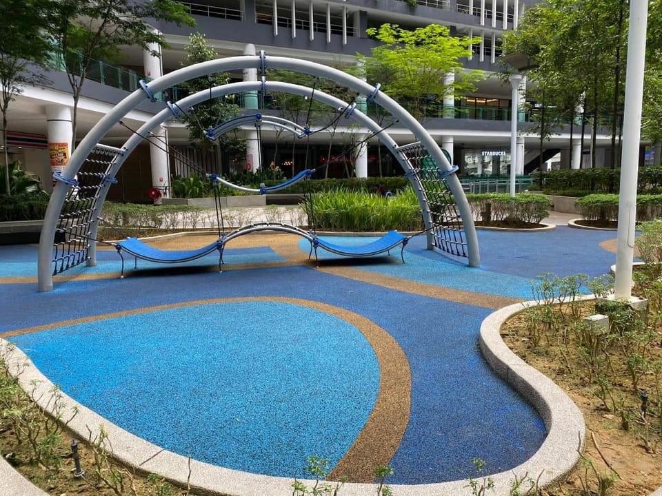 Kepong DesaPark MontKiara Publika Family Suit 7Pax Apartment in Petaling Jaya