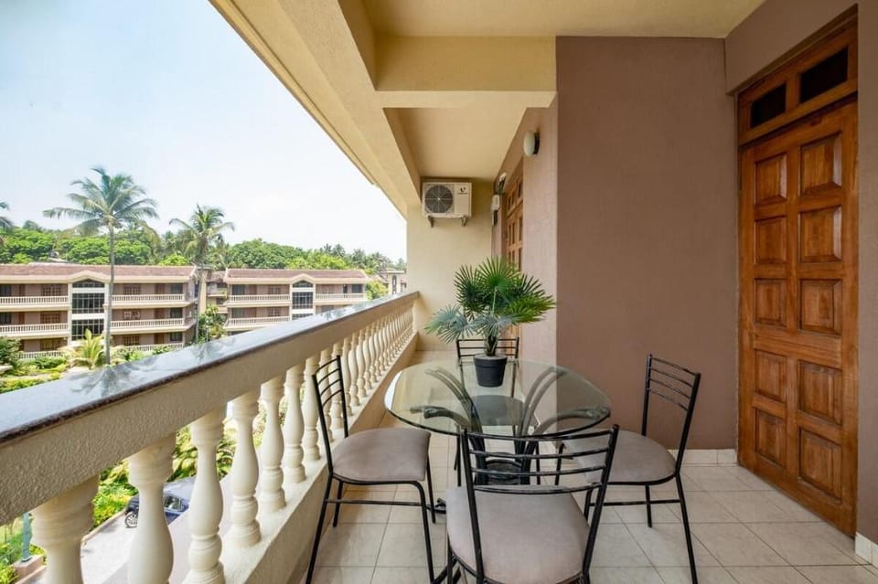 Candolim | 2 BHK | Pool View | WFH Apartment in Candolim