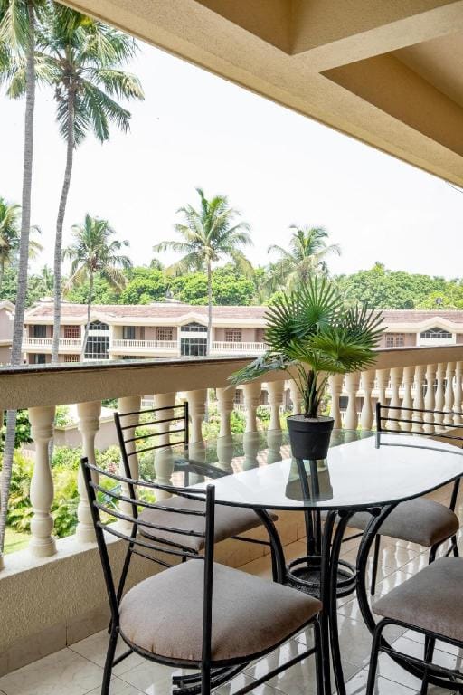 Candolim | 2 BHK | Pool View | WFH Apartment in Candolim