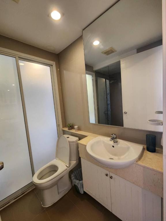 Aster Room Seaview @ The Blux Condo B Apartment in Chon Buri Changwat