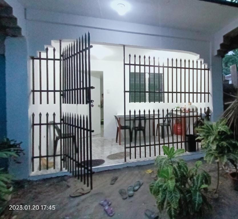 Chief's Villa Extension Vacation rental in Central Visayas