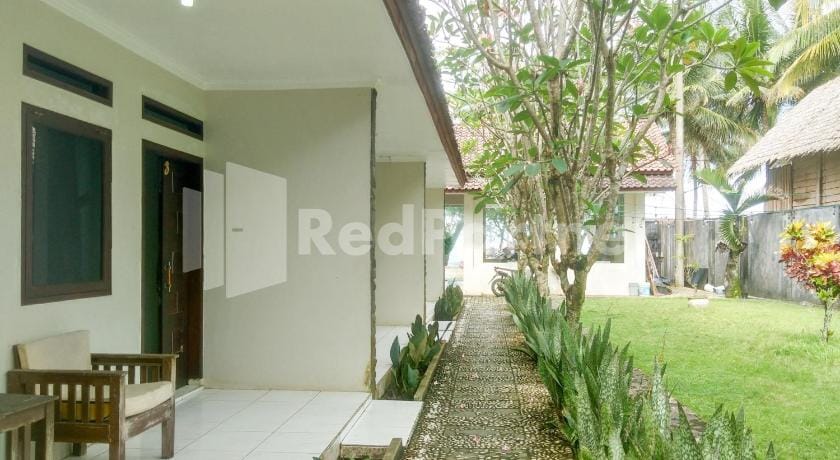 The SO Hotel Mitra RedDoorz Hotel in West Java