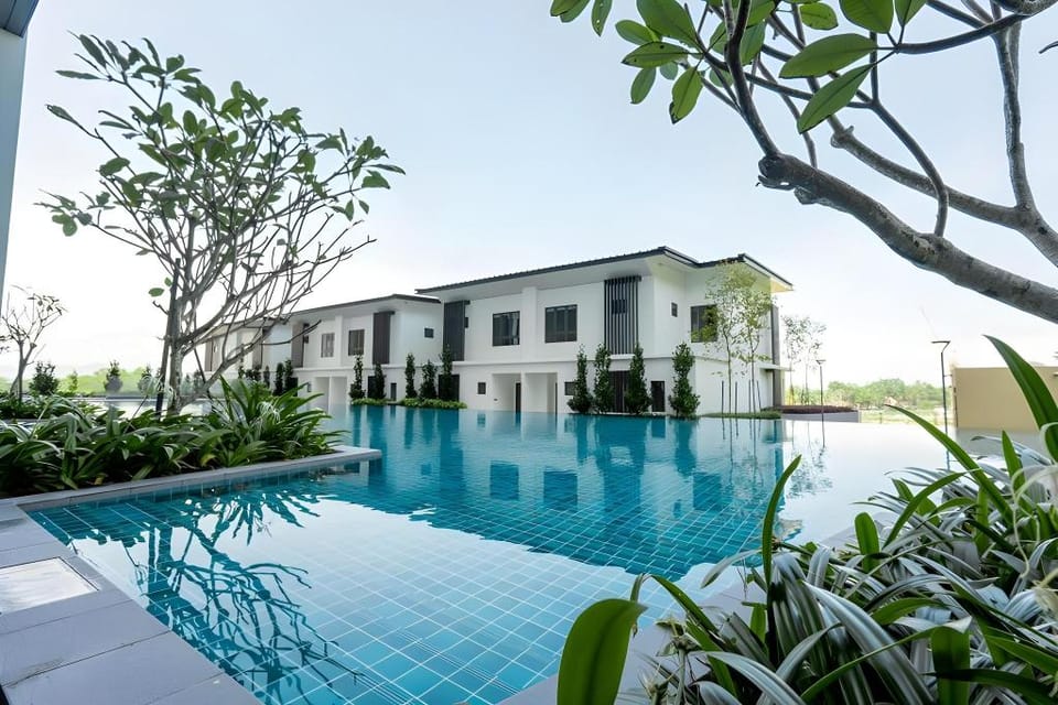 Ipoh Sunway Onsen Themepark Suite  6-11pax 2parkin Apartment in Perak