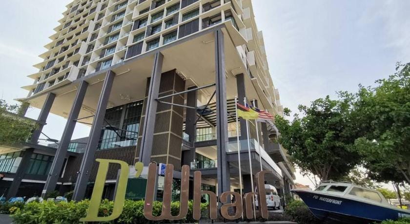 PD D'Wharf Premium Suite - Full Seaview (4-6 Pax) Apartment in Port Dickson