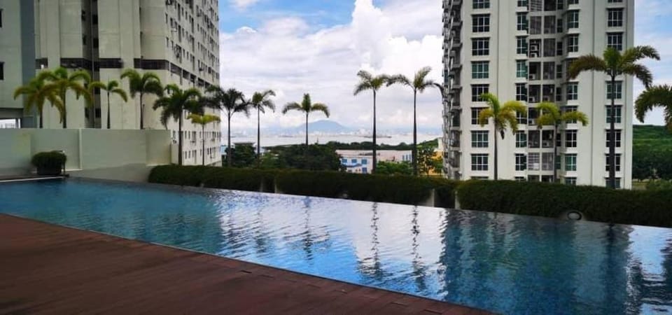 Full facilities condo makes perfect for couple Apartment in George Town