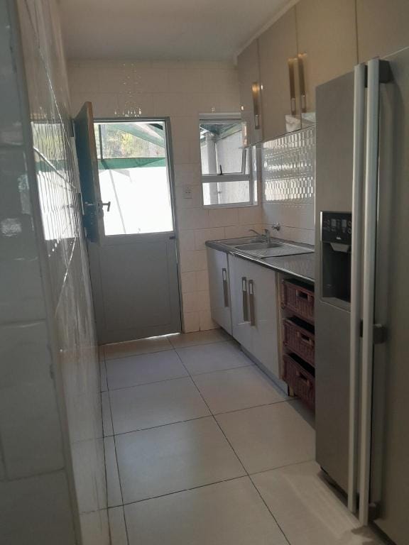 Lelapa La Baphogole, self catering 3 bedroom home Vacation rental in Pretoria