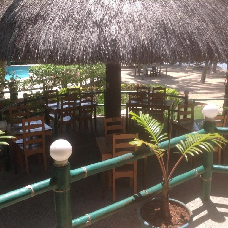 Kaylaa Beach Resort Hotel in Central Visayas
