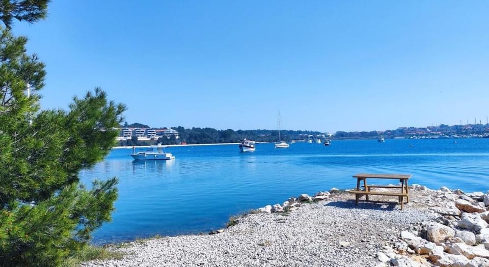 New 4*Apartment Paltana, near beach, close to Pula Apartment in Banjole