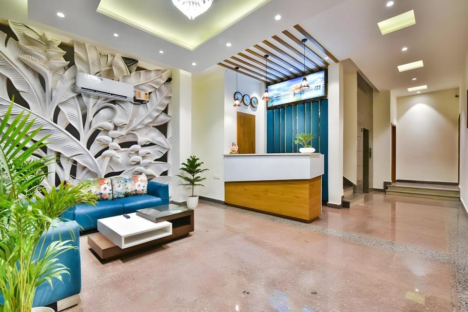 Hotel HolyView Hotel in Punjab, India