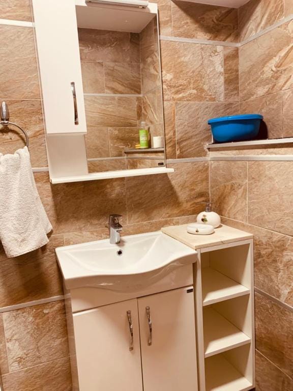 Lovely One Bedroom Apartment With Sea View Vacation rental in Kotor Municipality