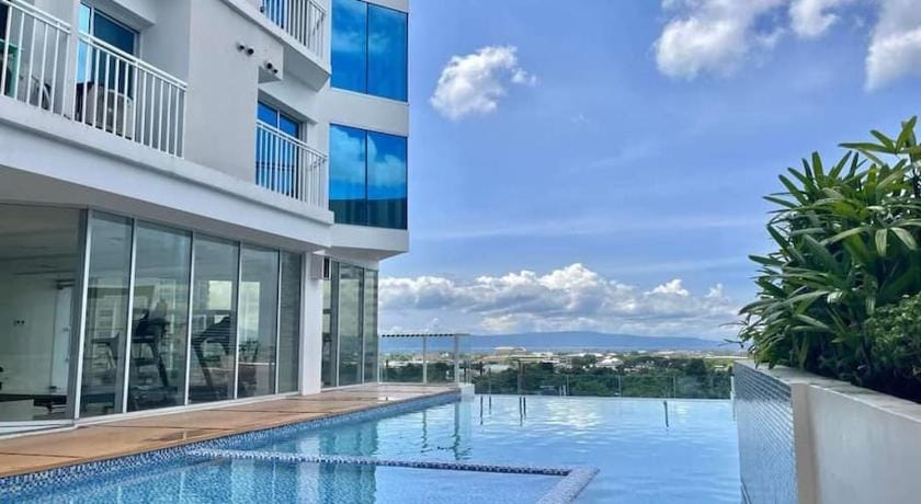 INSPIRIA CONDO BESIDE ABREEZA MALL Apartment in Davao City