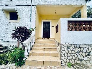 A charming 4 Bedroom Villa in Diani 2 min to Beach Villa in Kenya