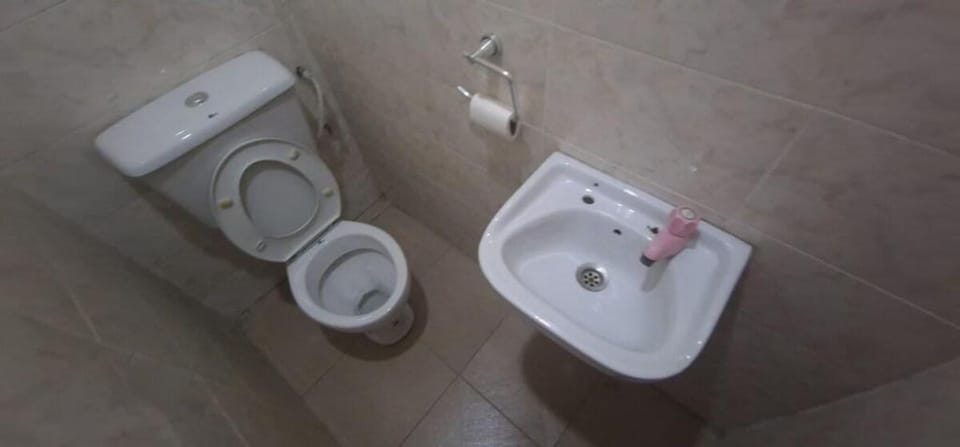 Lovely 3-Bedroom Apartment Vacation rental in Lagos