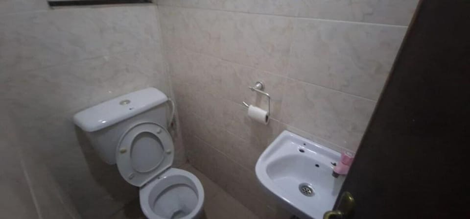 Lovely 3-Bedroom Apartment Vacation rental in Lagos