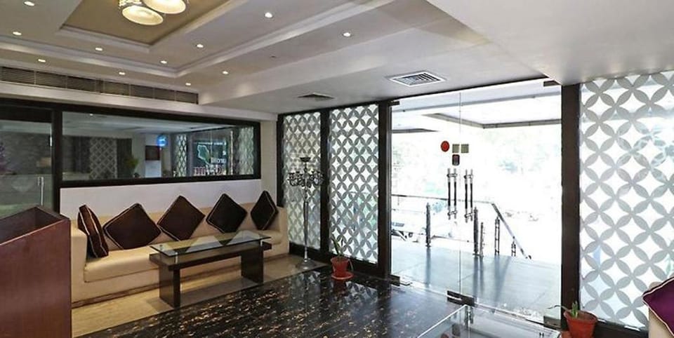 Hotel Samovar by Goyal Hoteliers Hotel in Agra