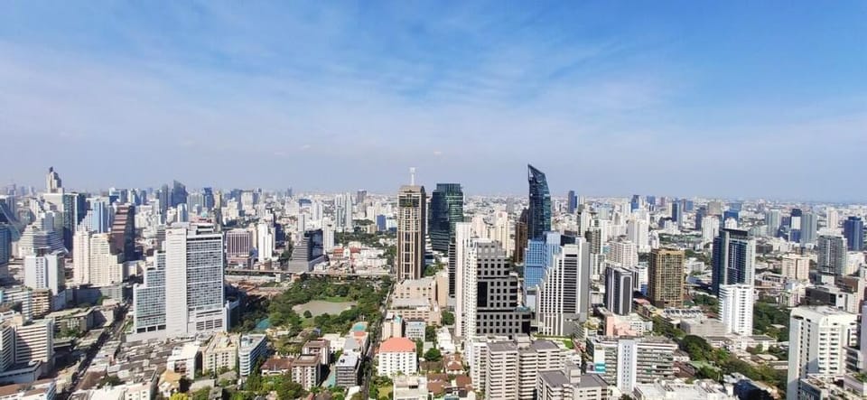 Rooftop pool gym luxury cozy studio Free Wifi  612 Apartment in Bangkok