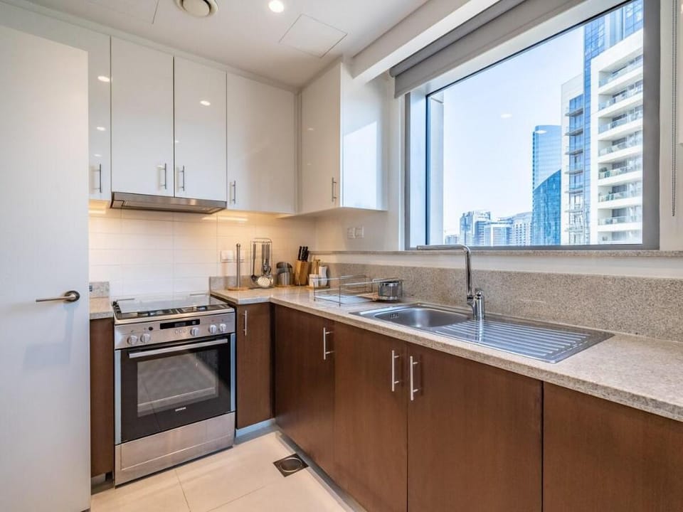 Charming 2Br in Boulevard Crescent |Downtown Dubai Apartment in Dubai