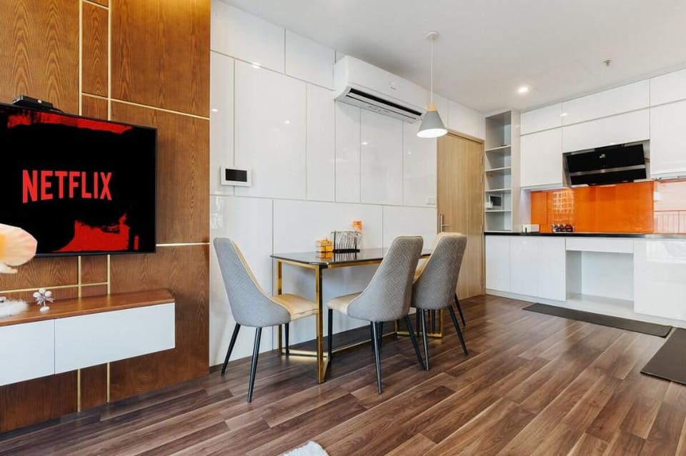 Vinhomes 2PN Ocean Park thành phố biển Apartment in Laos