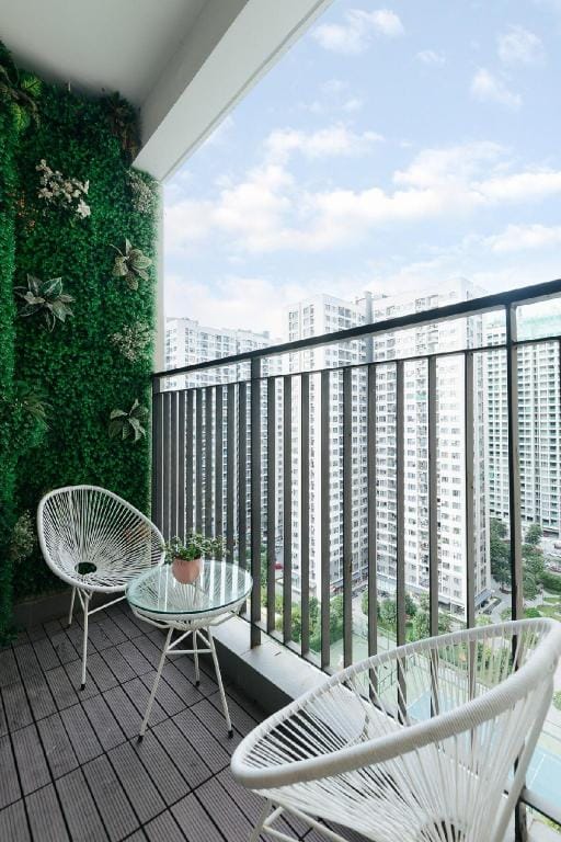Vinhomes 2PN Ocean Park thành phố biển Apartment in Laos