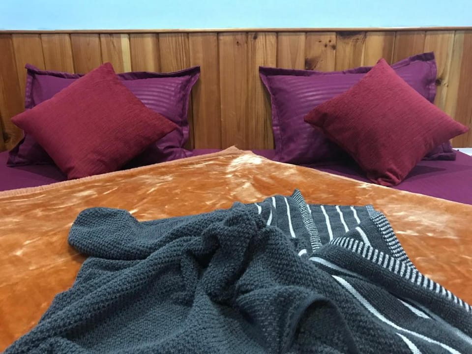 Jibhi mountain retreat  Villa in Himachal Pradesh