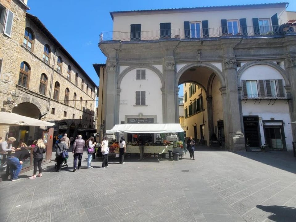 Private Room in the Heart of Florence 32 Vacation rental in Florence