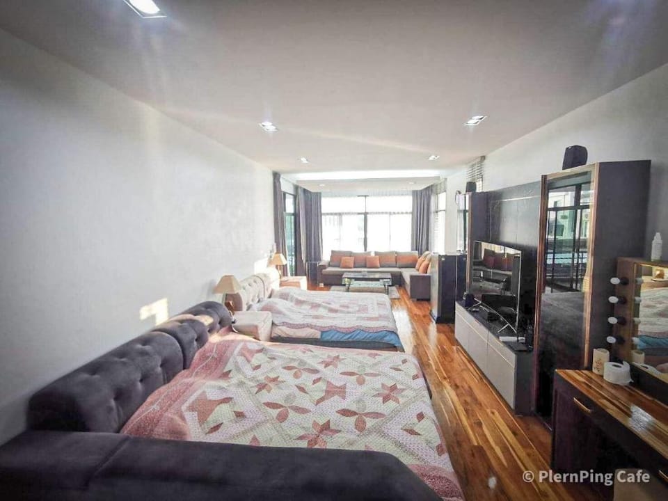 Plern Ping เพลินพิง R7 Apartment in Bangkok