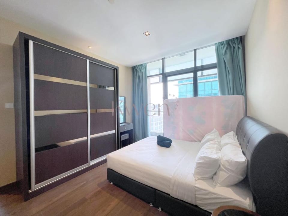 KWEN Suites-Riverson NearImago 2BR City View Apartment in Kota Kinabalu