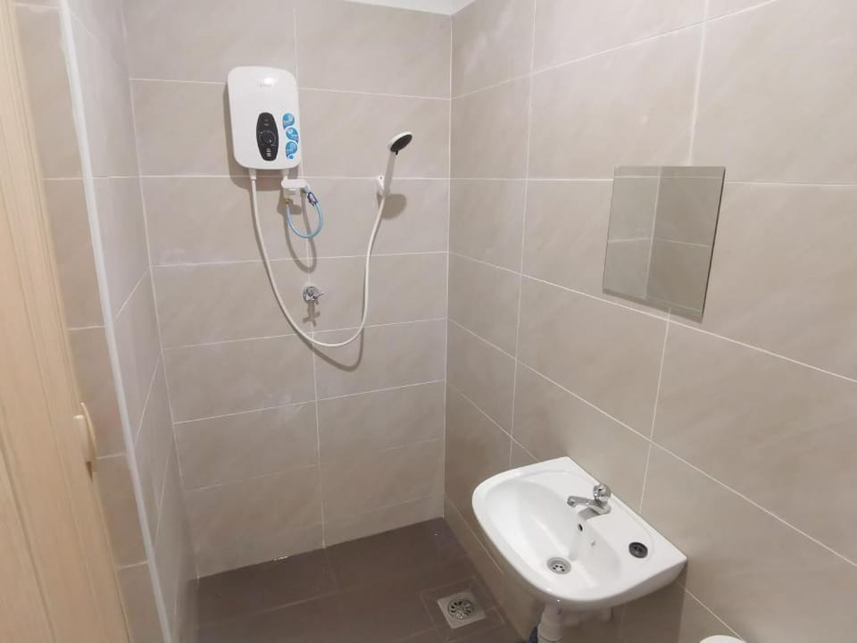 Cozy and Affordable Homestay @ Sunway City Apartment in Subang Jaya