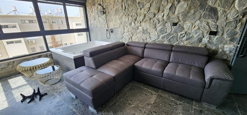 Suites at sea - מבנים בים סוויטות אירוח - 75 Vacation rental in Haifa