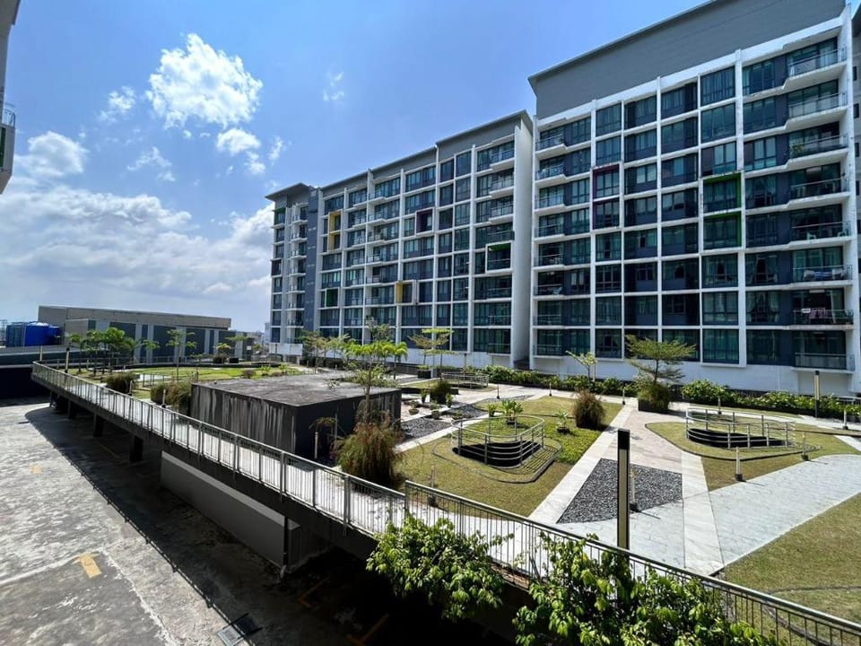 Jeff and Ricky  Homestay(Melody)@vivacity Megamall Apartment in Kuching