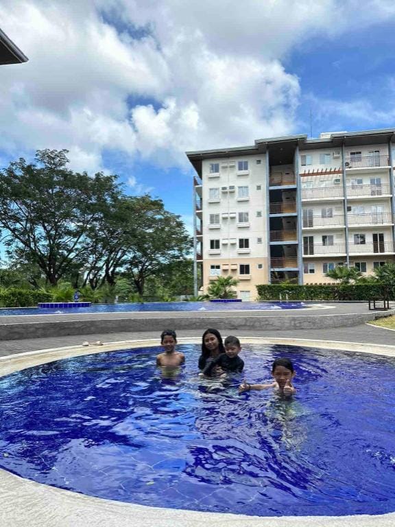 Minimalist 2BR Unit in Nuvali (max. 6 guests) Vacation rental in Calamba
