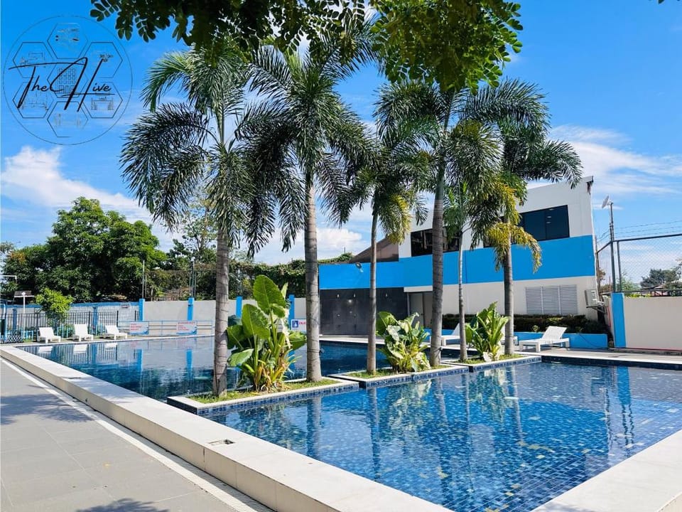 The Hive at Saekyung 956 Condo Near Mactan Airport Apartment in Lapu-Lapu City