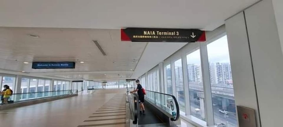 Lovely Condo at 150 Newport across Naia T3 Vacation rental in Pasay