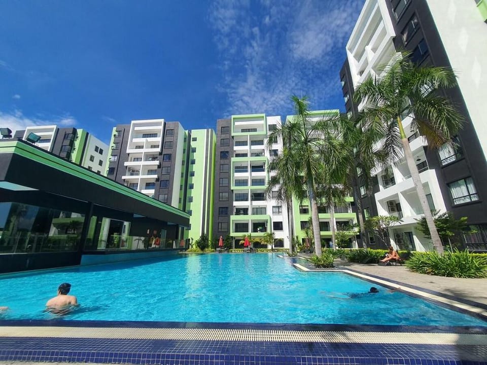 Ipoh Manhattan Condo with Water Park (Pool View) Apartment in Ipoh