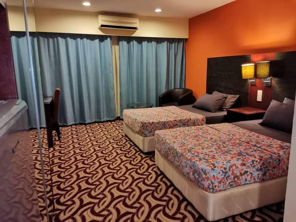 WSL Home Stay 2Pax SouthChinaSeaPlaceSuite Nr city Apartment in Kota Kinabalu
